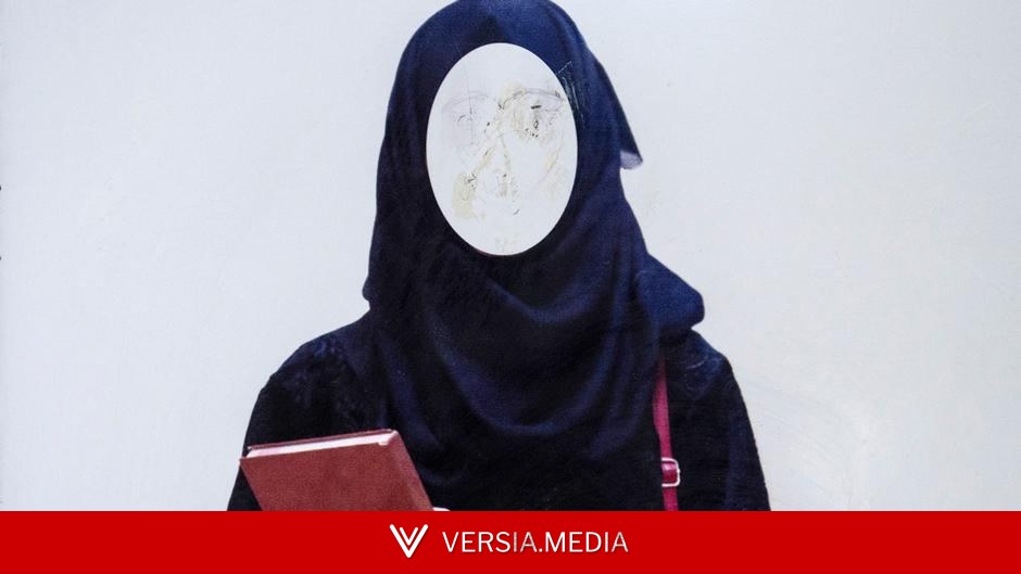Afghan Taliban clamp down on women, smartphones, protests