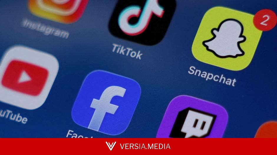 UAE imposes limits on teen social media access