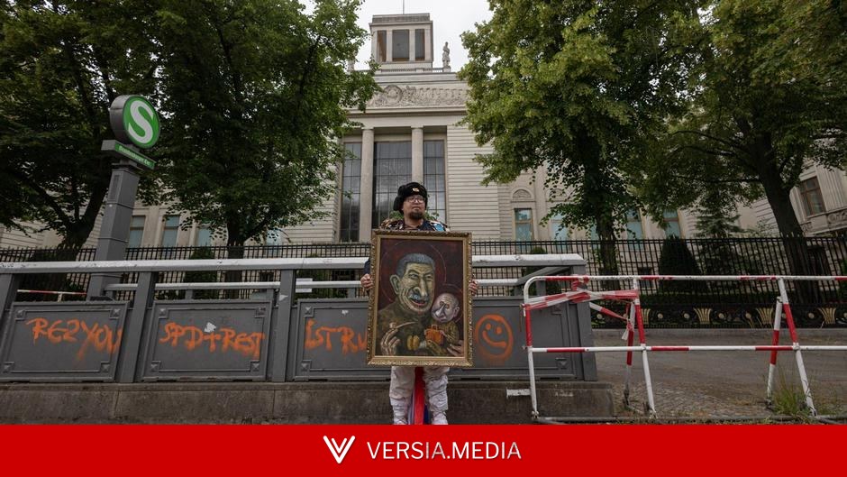 Russian artist critical of Putin shot dead in Poland